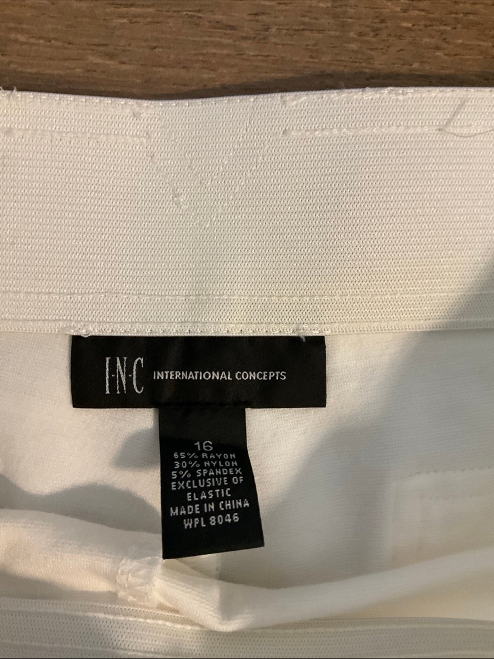 INC International Concepts white slim fit stretchy pants, 16 - Picture 3 of 6